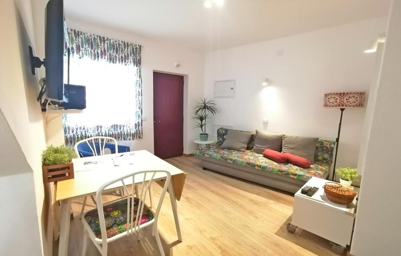 A41 - Olive Tree Street 1 Bed Flat Apartment Лагос Екстериор снимка