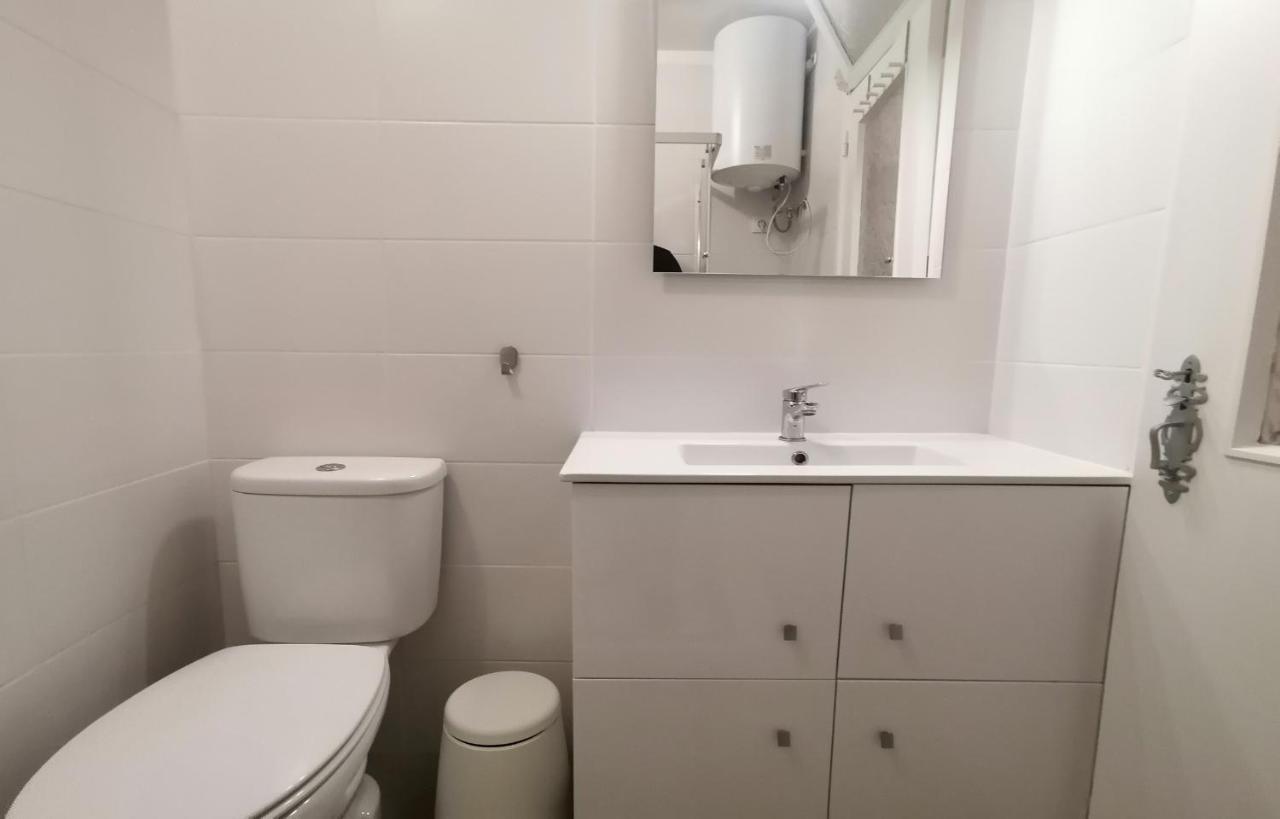 A41 - Olive Tree Street 1 Bed Flat Apartment Лагос Екстериор снимка
